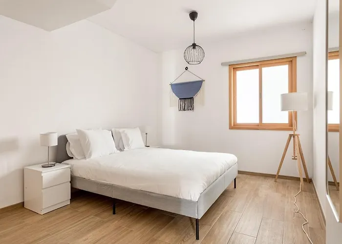 Guestready - & Spacious In Lägenhet