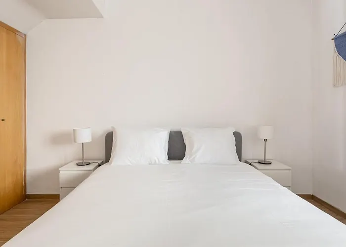 Guestready - & Spacious In Oporto