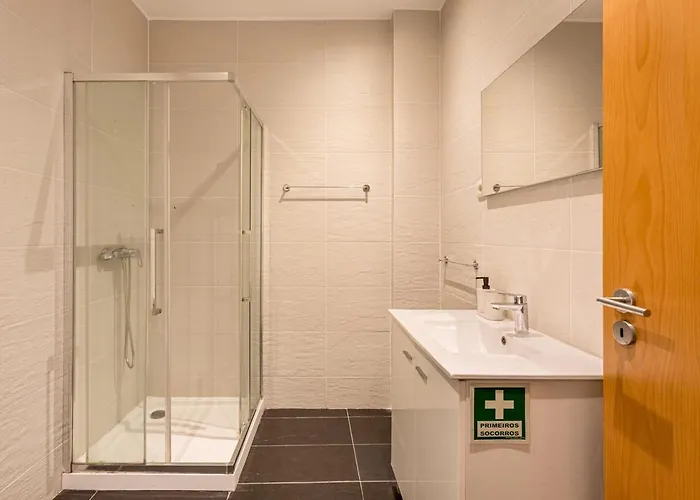 Guestready - & Spacious In * Πόρτο