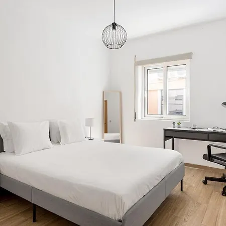 公寓 Guestready - & Spacious In 波尔图
