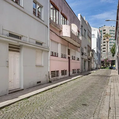 Guestready - & Spacious In Apartament *
