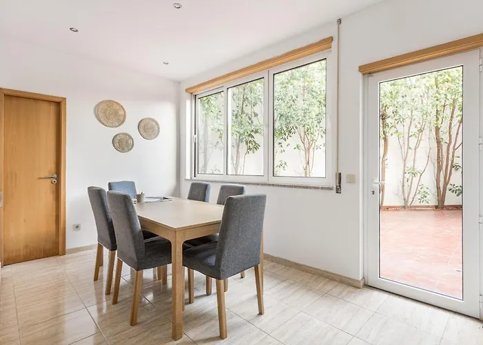 Guestready - & Spacious In *